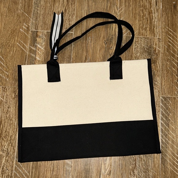 Monogram “J” Tote bag - Picture 2 of 2